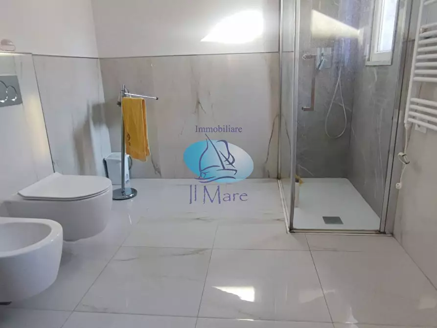 Immagine 20 di Casa indipendente in vendita  in CAVALLOTTI a Viareggio