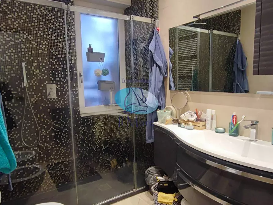 Immagine 20 di Appartamento in vendita  in Della gronda a Viareggio