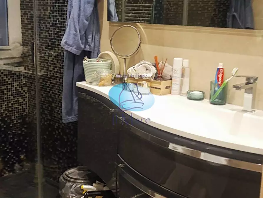 Immagine 22 di Appartamento in vendita  in Della gronda a Viareggio