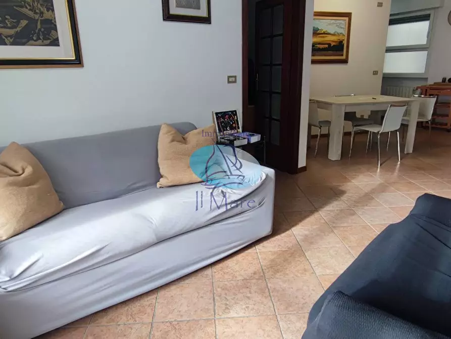 Immagine 11 di Appartamento in vendita  in VIA PISACANE a Viareggio