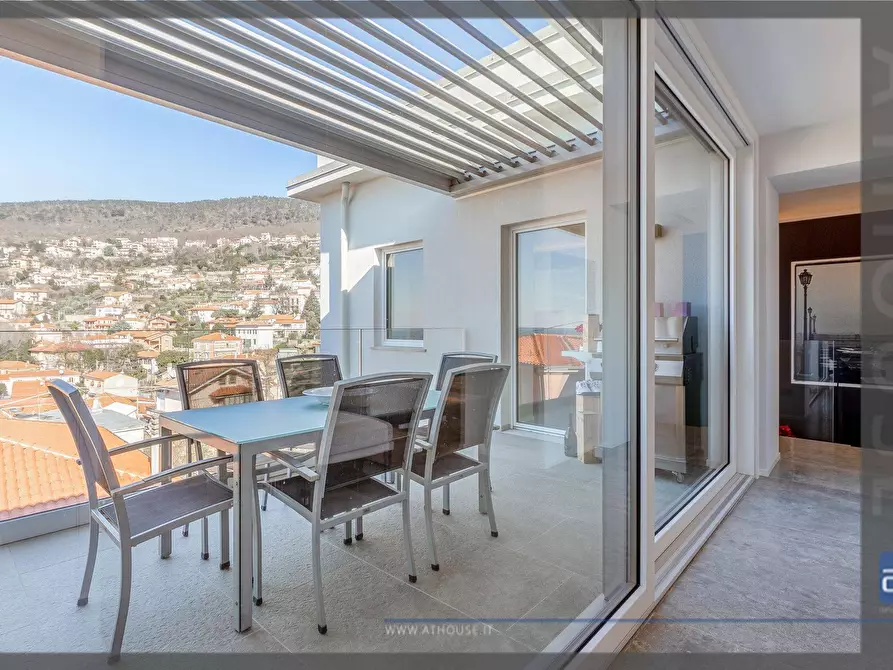 Immagine 5 di Villa in vendita  in Via Del Perarolo a Trieste