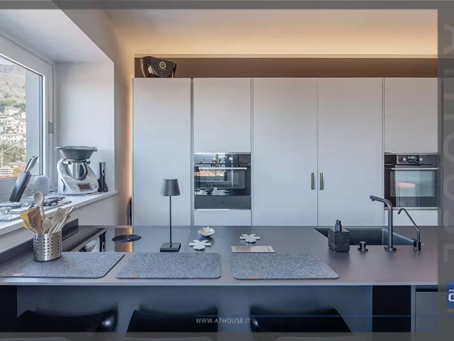 Immagine 7 di Villa in vendita  in Via Del Perarolo a Trieste