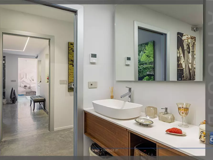 Immagine 12 di Villa in vendita  in Via Del Perarolo a Trieste