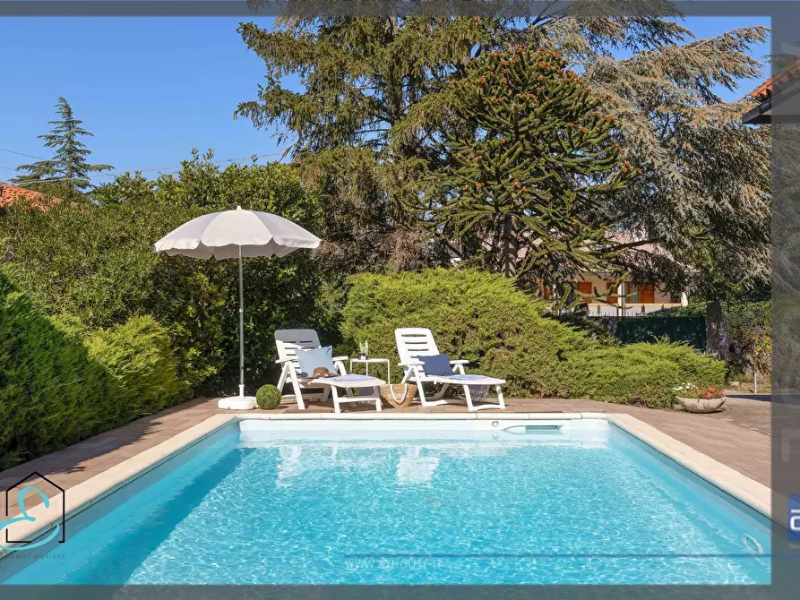 Immagine 4 di Appartamento in vendita  in Via Del Ricreatorio a Trieste