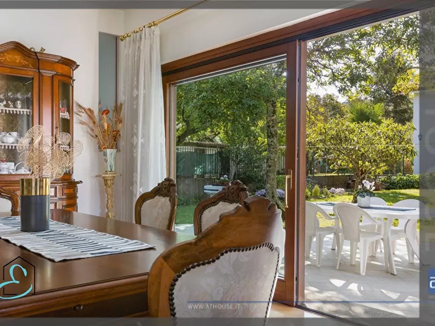 Immagine 10 di Appartamento in vendita  in Via Del Ricreatorio a Trieste