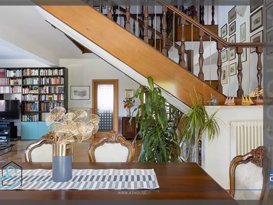 Immagine 11 di Appartamento in vendita  in Via Del Ricreatorio a Trieste