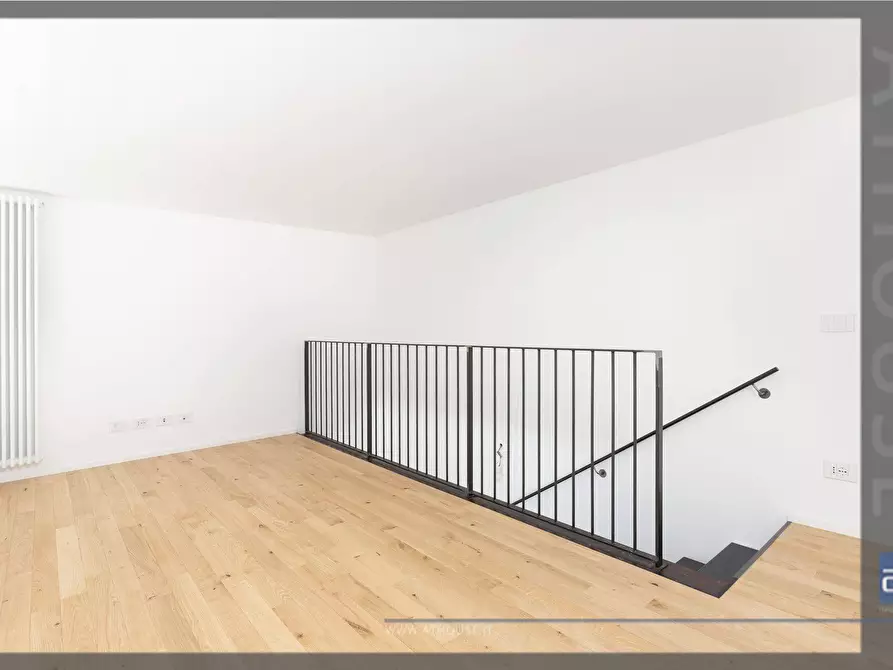 Immagine 4 di Appartamento in vendita  in Via San Francesco D'assisi a Trieste