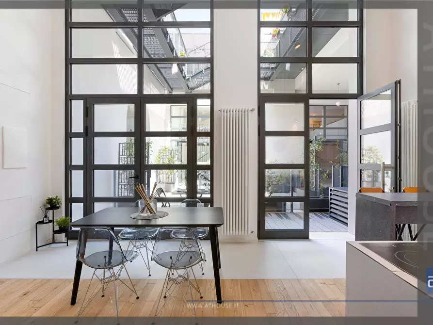 Immagine 7 di Appartamento in vendita  in Via San Francesco D'assisi a Trieste