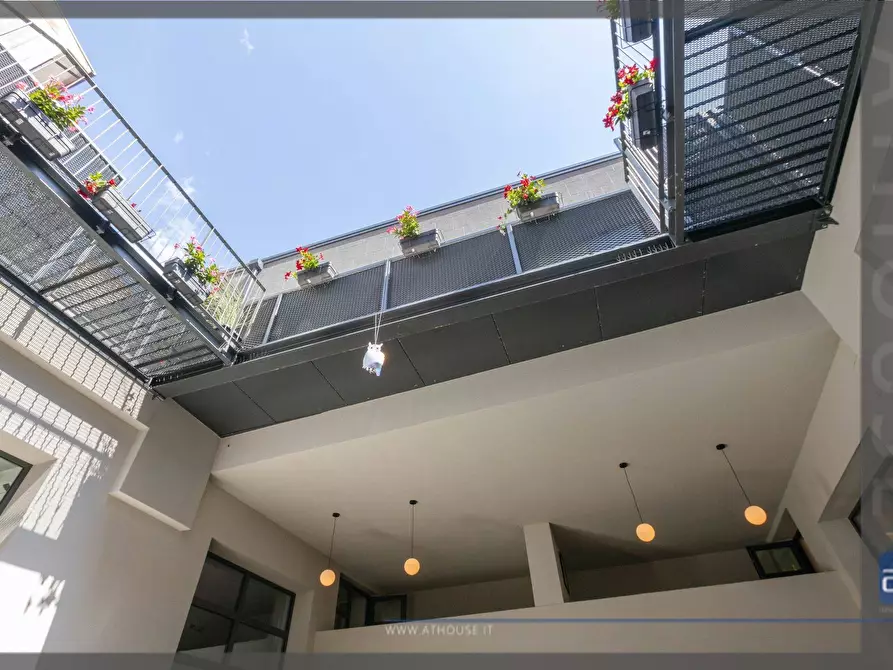 Immagine 17 di Appartamento in vendita  in Via San Francesco D'assisi a Trieste