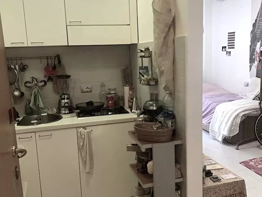 Immagine 5 di Appartamento in affitto  in Via Piero Della Francesca a Milano