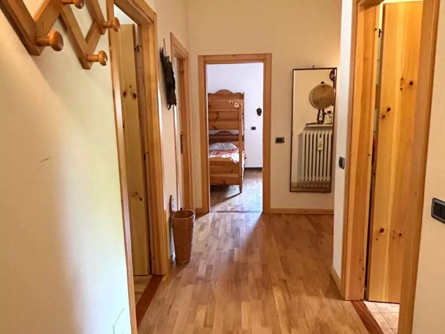 Immagine 26 di Casa indipendente in vendita  in via Bracc a Alzano Lombardo