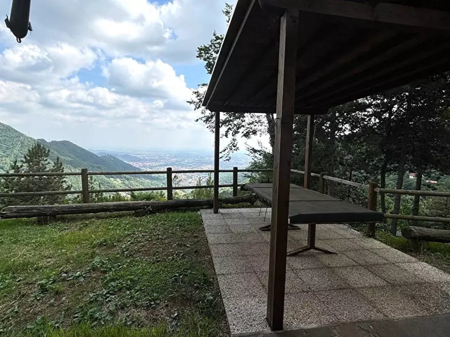 Immagine 27 di Casa indipendente in vendita  in via Bracc a Alzano Lombardo