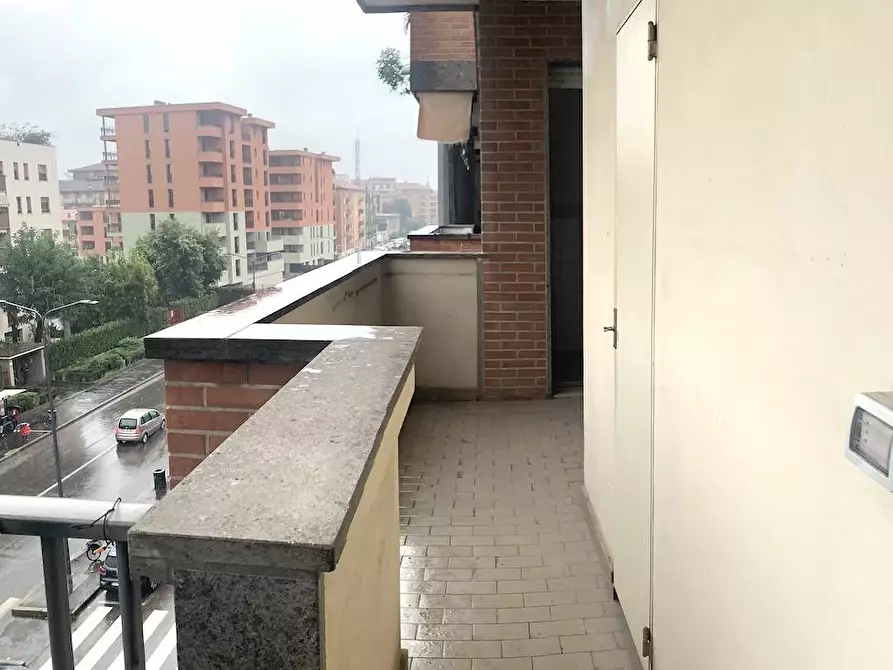 Immagine 1 di Appartamento in vendita  in via Sapri a Milano