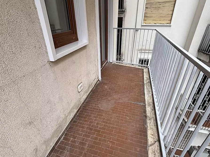 Immagine 9 di Appartamento in affitto  in via Flumendosa a Milano