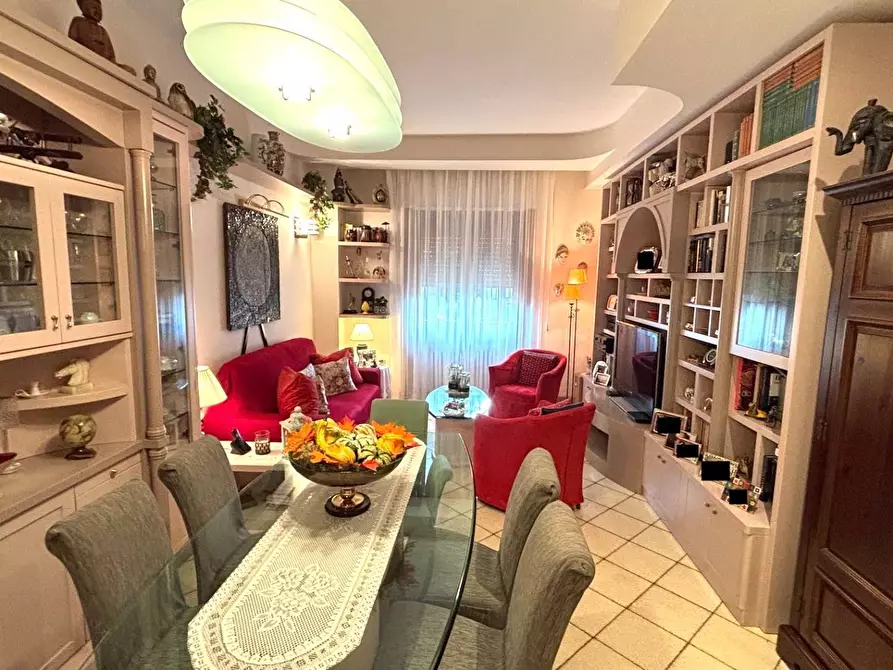 Immagine 2 di Appartamento in vendita  in via Soldati a Milano