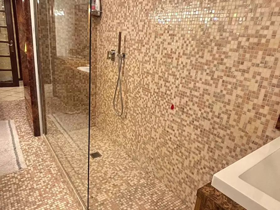 Immagine 18 di Appartamento in vendita  in via Soldati a Milano