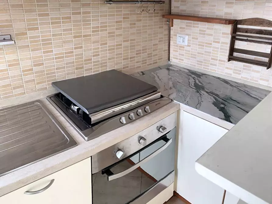 Immagine 6 di Appartamento in affitto  in Viale Certosa a Milano