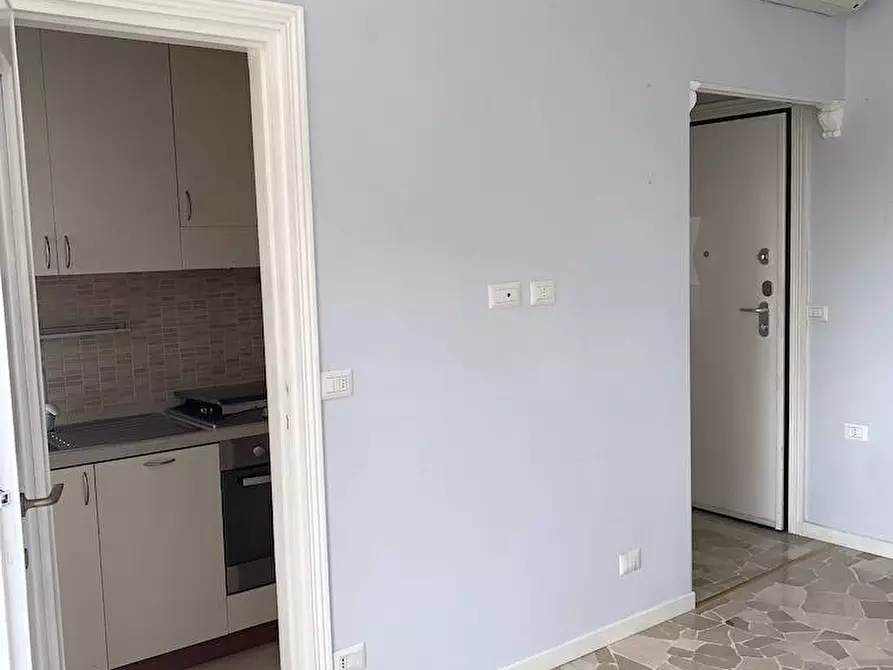 Immagine 19 di Appartamento in affitto  in Viale Certosa a Milano