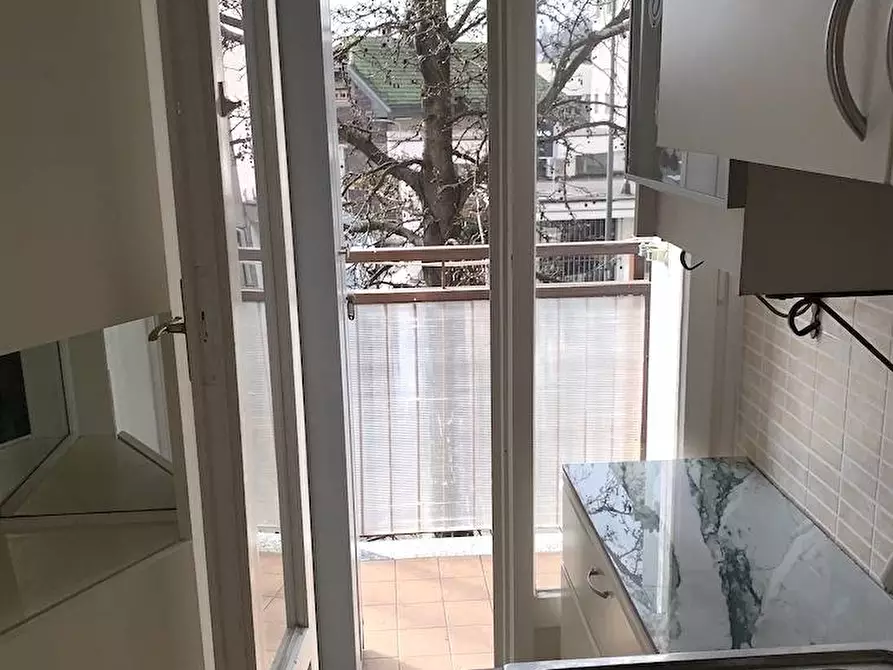 Immagine 22 di Appartamento in affitto  in Viale Certosa a Milano