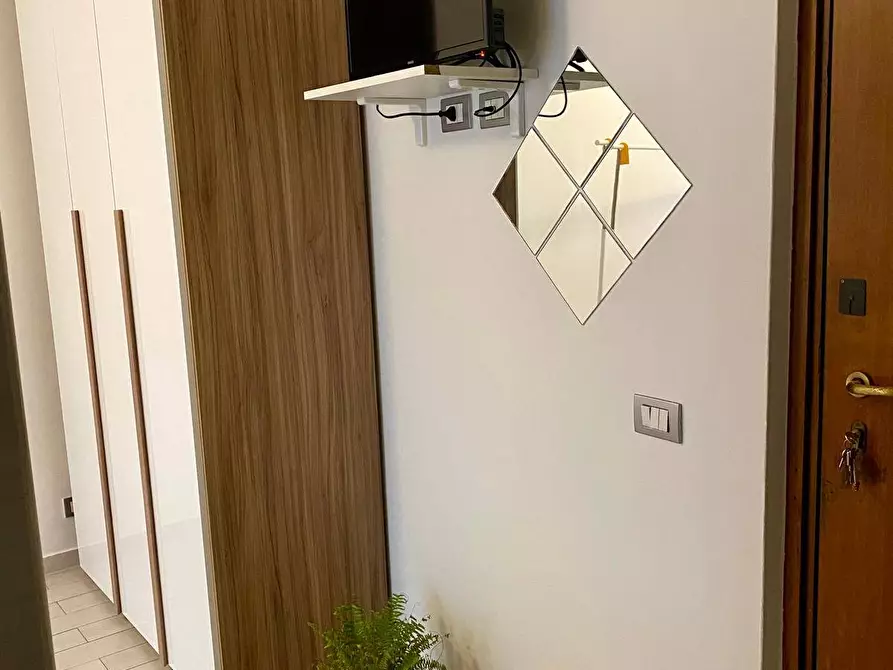 Immagine 6 di Appartamento in affitto  in Via Piero Della Francesca a Milano