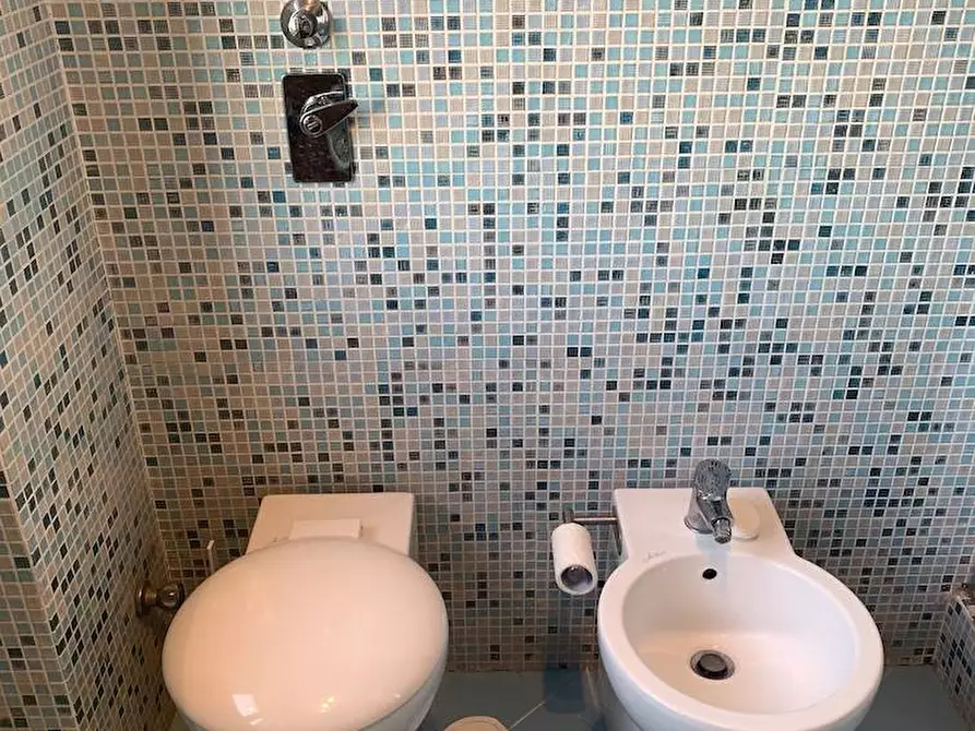 Immagine 23 di Appartamento in affitto  in via Ripamonti a Milano