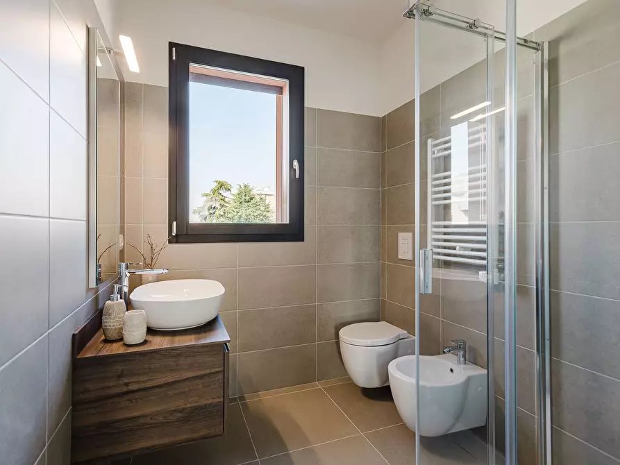 Immagine 24 di Appartamento in affitto  in via Cefalonia a Milano