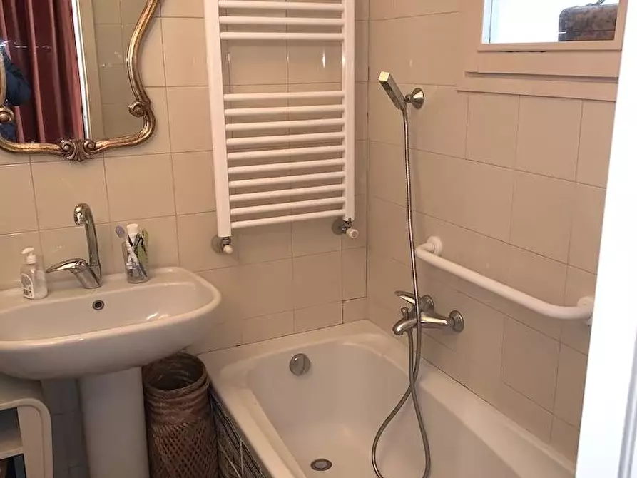 Immagine 14 di Appartamento in vendita  in via Cecilio Stazio a Milano