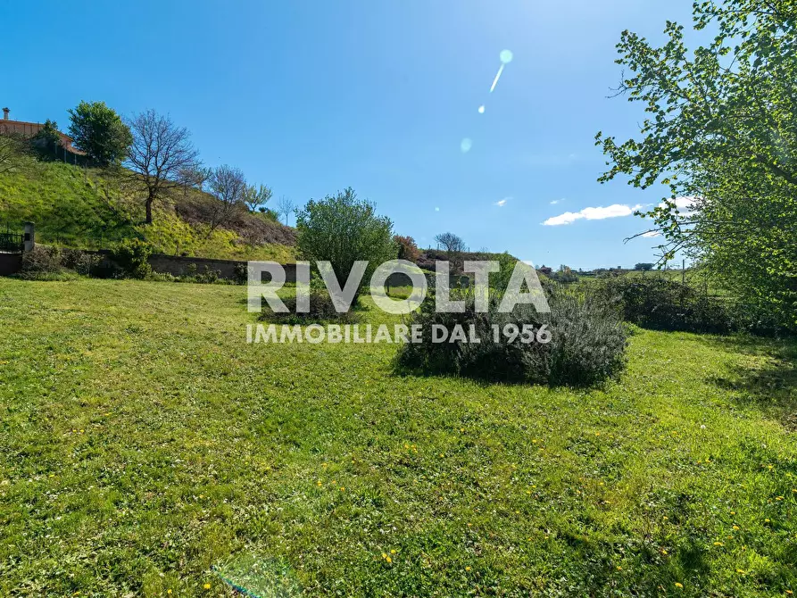 Immagine 6 di Villa in vendita  in via dell'asinara a Rignano Flaminio