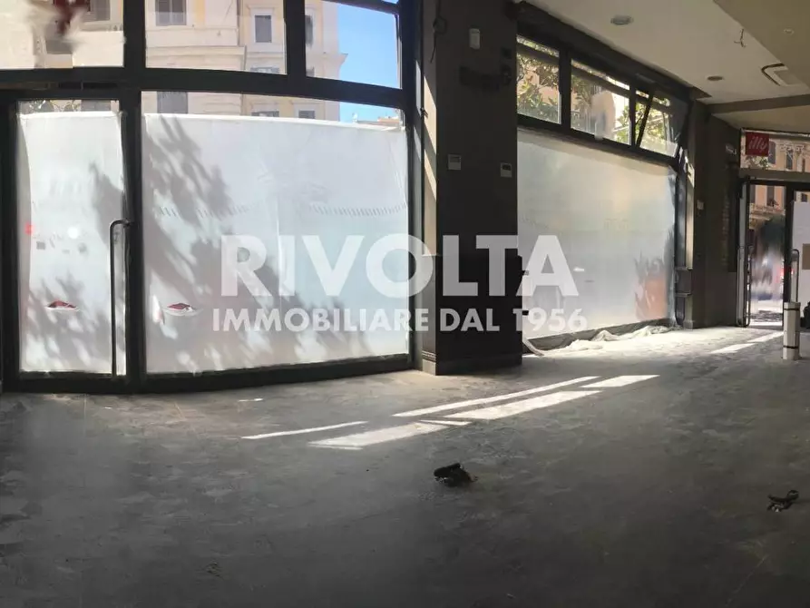 Immagine 5 di Locale commerciale in affitto  in Piazza Giuseppe Verdi a Roma