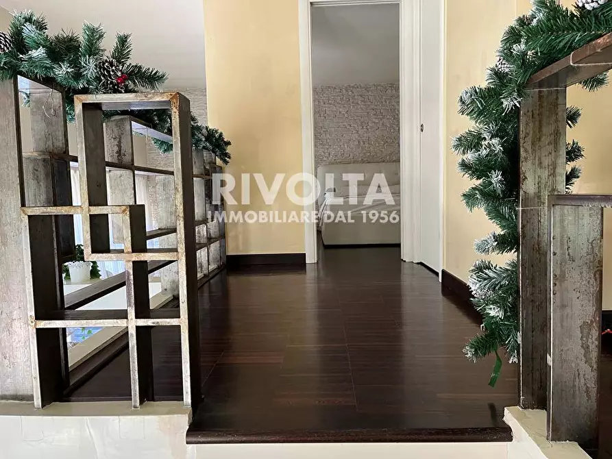 Immagine 3 di Appartamento in vendita  in Via Della Camilluccia a Roma