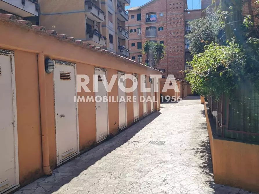 Immagine 19 di Attico in vendita  in Via Diego Simonetti a Roma