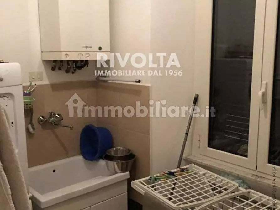 Immagine 4 di Appartamento in vendita  in Via Piave a Roma