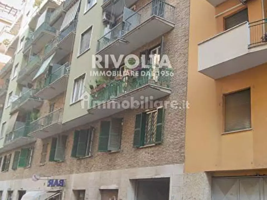 Immagine 1 di Appartamento in vendita  in Via Coriolano a Roma