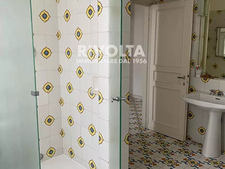 Immagine 24 di Villa in affitto  in via Armando diaz a Santa Marinella