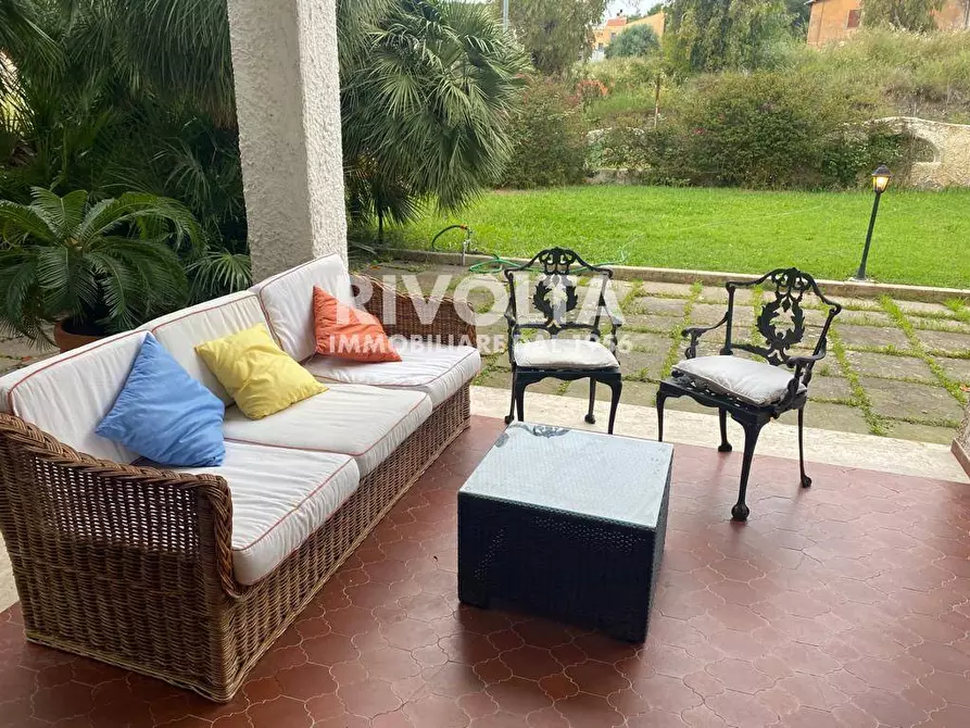 Immagine 28 di Villa in affitto  in via Armando diaz a Santa Marinella