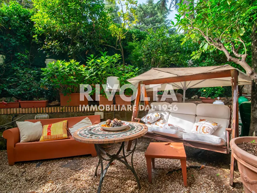 Immagine 20 di Appartamento in vendita  in Via Moena a Roma