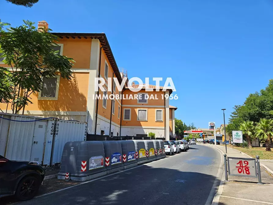 Immagine 6 di Casa indipendente in vendita  in piazza Mario Cortesini a Orbetello
