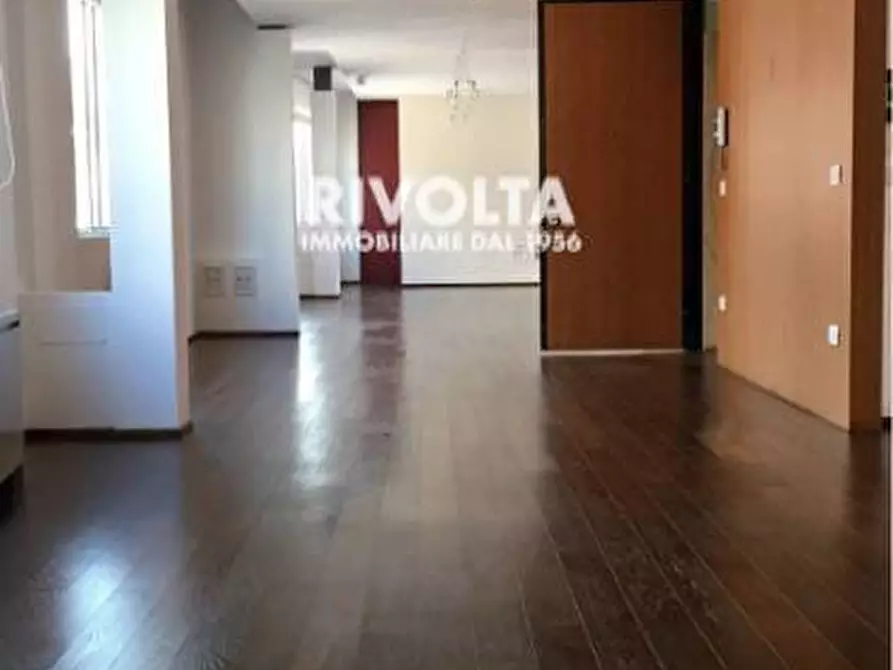 Immagine 2 di Ufficio in affitto  in Viale Parioli a Roma
