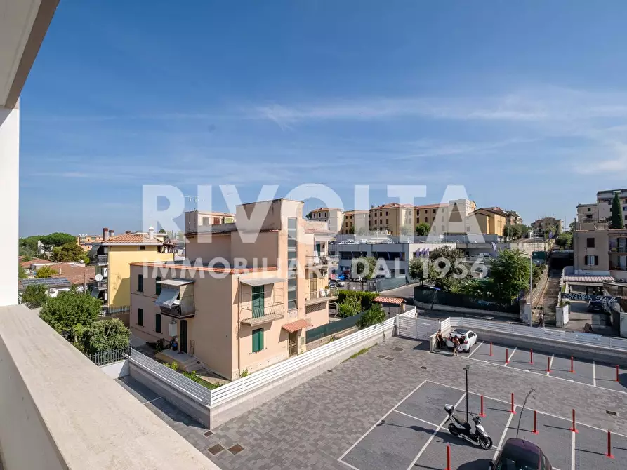 Immagine 22 di Attico in vendita  in Via Delle Ciliegie a Roma