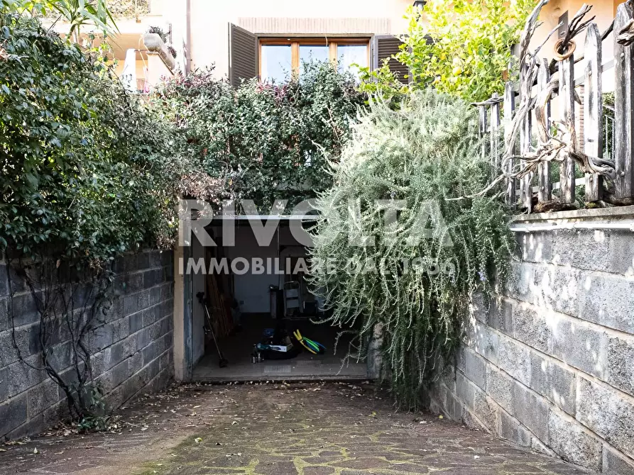 Immagine 27 di Villetta a schiera in vendita  in Strada maremmana inferiore a Tivoli