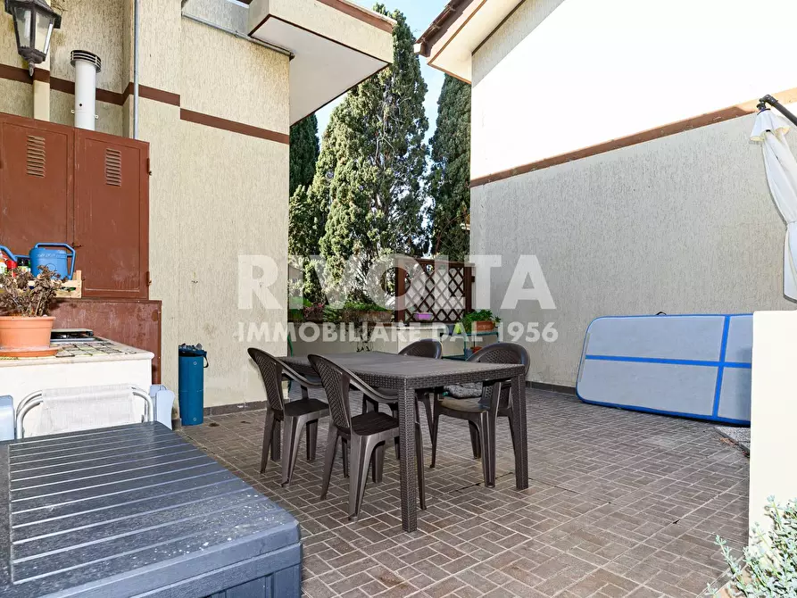 Immagine 27 di Attico in vendita  in Via Callimaco a Roma