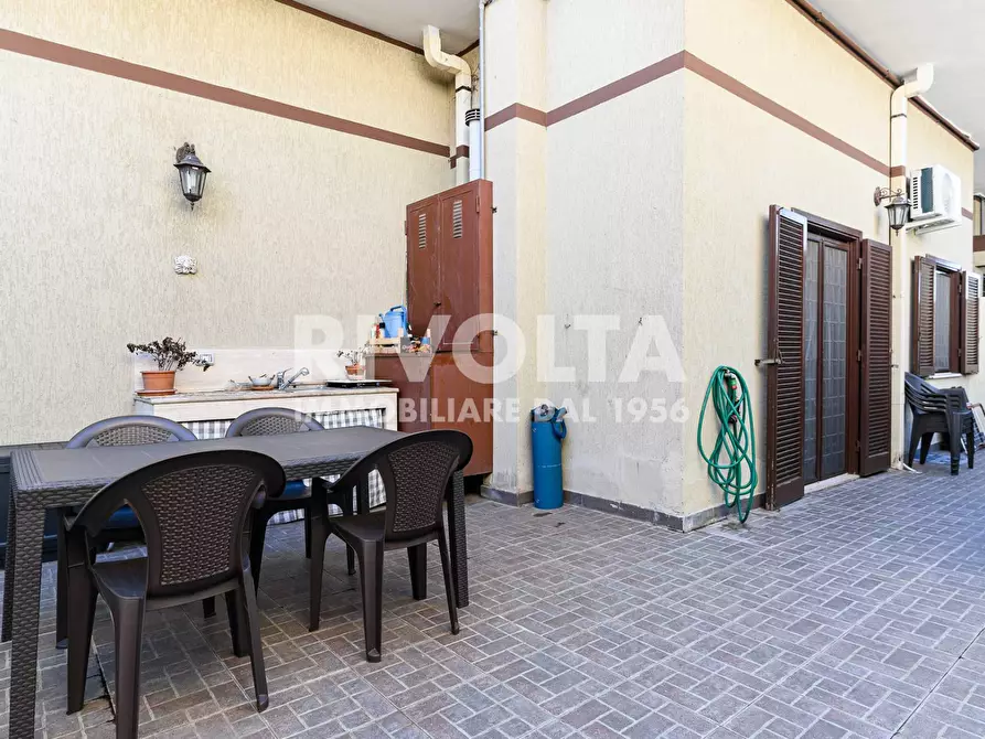 Immagine 29 di Attico in vendita  in Via Callimaco a Roma