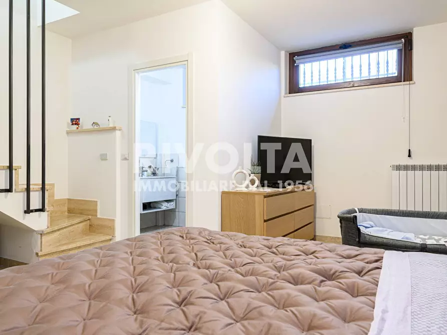 Immagine 24 di Villetta a schiera in vendita  in Via Lidia Bianchi a Roma