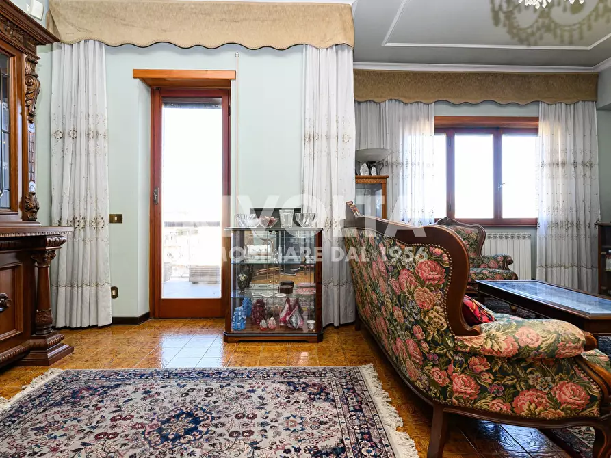 Immagine 8 di Appartamento in vendita  in via nomentana a Roma