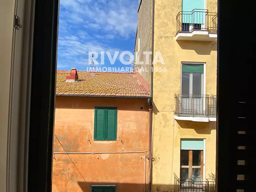 Immagine 28 di Appartamento in vendita  in via roma a Orbetello