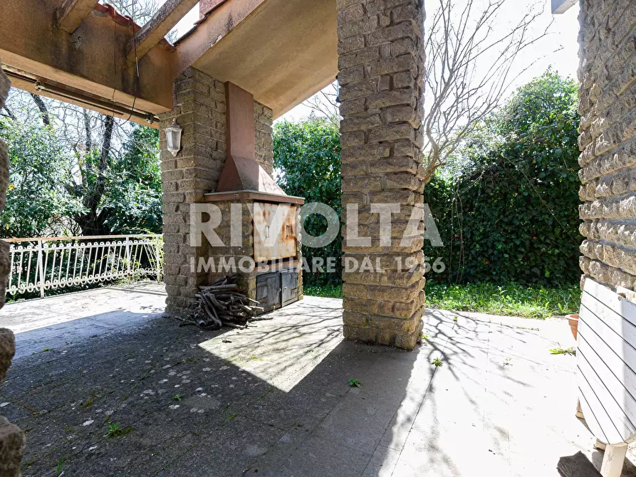 Immagine 20 di Villa in vendita  in via Prati del Ponte a Manziana