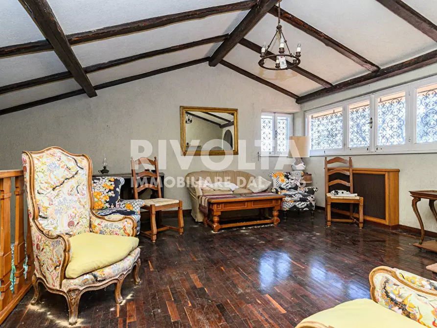 Immagine 28 di Villa in vendita  in via Prati del Ponte a Manziana