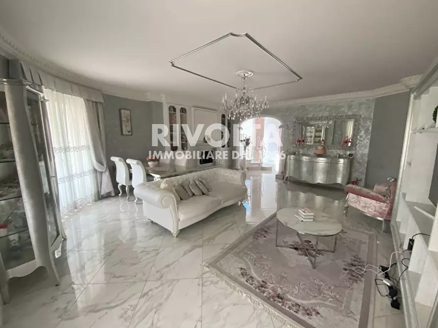 Immagine 16 di Villa in vendita  in Viale Aldo Moro a Gallicano Nel Lazio