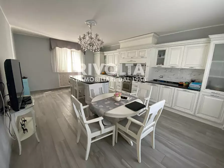 Immagine 21 di Villa in vendita  in Viale Aldo Moro a Gallicano Nel Lazio