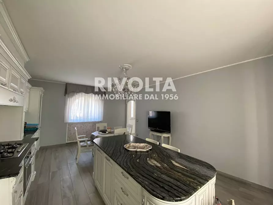 Immagine 23 di Villa in vendita  in Viale Aldo Moro a Gallicano Nel Lazio